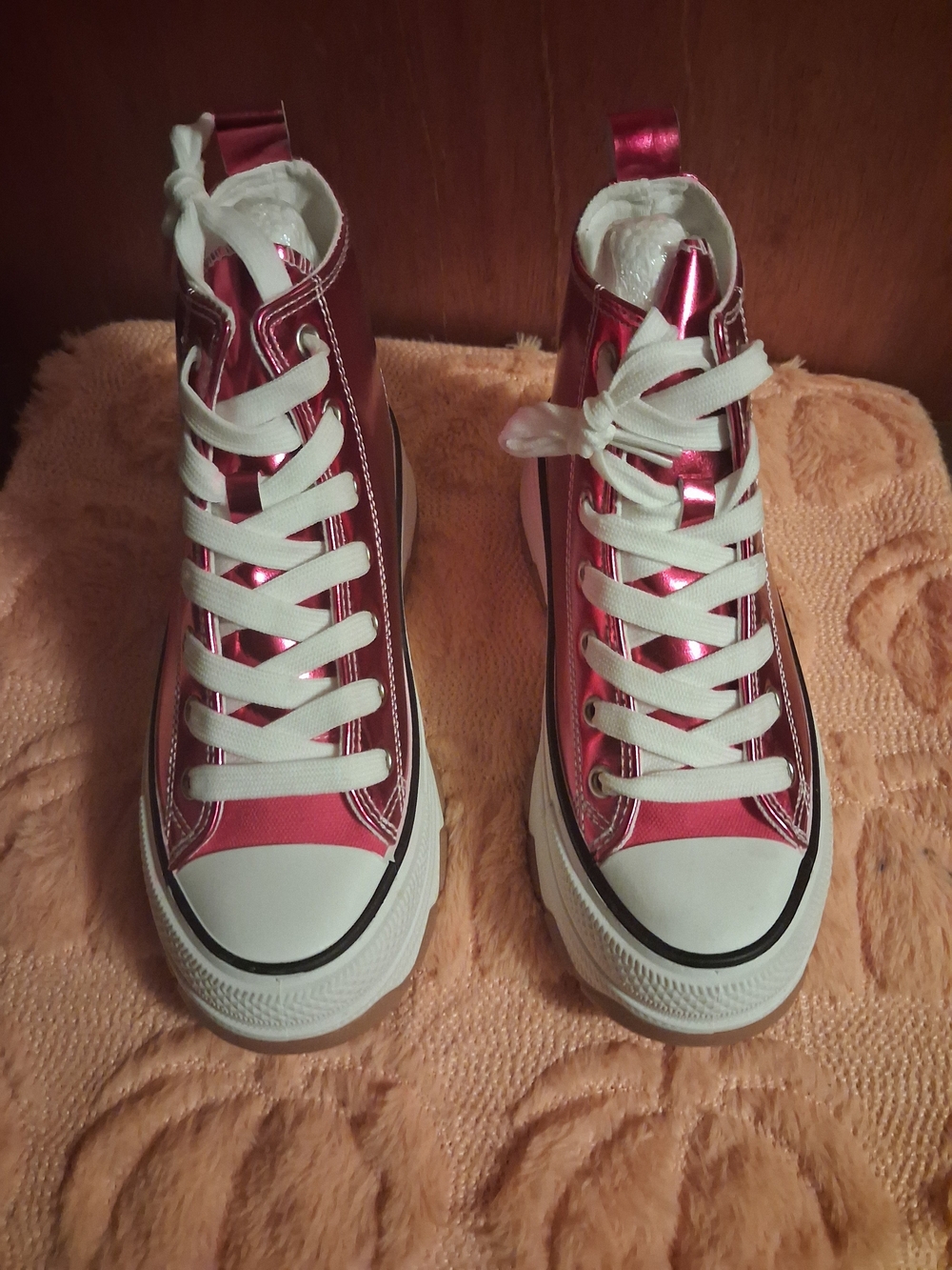 Size 6 Metallic Pink High-Top Sneakers. NWOT